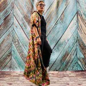 Nouveau produit 2024 : Kimono tie-dye fait main pour femme, style bohème, coupe classique, idéal pour la plage et les vacances d'été, avec 1 bandeau - Product Image 3
