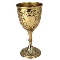 Tasse de calice décorative en laiton en verre à vin de raisin de luxe avec thème croisé pour l'église Partyware Jerusalem Supply Celebration Calice