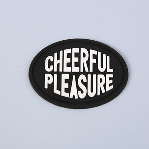 Patch en silicone de haute qualité avec étiquette en caoutchouc personnalisée, patch en caoutchouc blanc en gros, logo pour vêtements - Product Image 3