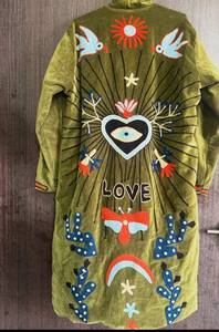 Abrigo Largo de Terciopelo Verde Oliva Hecho a Mano con Diseño Personalizado al por Mayor, con Motivos de Sagrado Corazón, Amor, Pájaros, Sol, Cactus y Estrellas - Product Image 5
