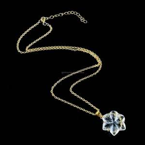 Pendentif Fleur en Cristal de Quartz AAA Sculpté à la Main, Collier Fleur en Cristal de Quartz pour Femme, Pendentif en Pierre Précieuse, Bijoux Faits Main - Product Image 4
