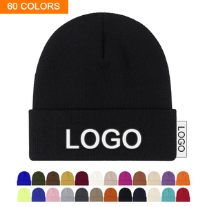 Gorro Unisex Negro de Harry Johnson Production con Bordado de la Reina, 100% Acrílico, Gorro Casual de Invierno para Adultos con Diseño Plegado - Product Image 3