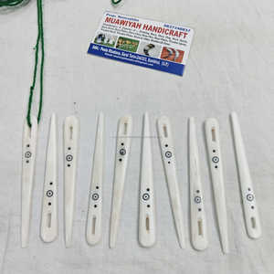 Aiguille en os sculptée, outils de crochet et de tricot durables faits à la main pour artisans, projets de bricolage et artisanat traditionnel - Product Image 4