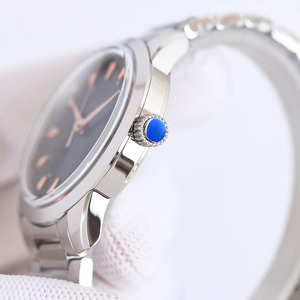 Montre mécanique automatique de luxe en acier inoxydable platine éternel pour homme, idéale pour les affaires et les trajets quotidiens - Product Image 4