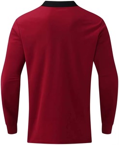 Camiseta de punto de manga corta para hombre, corte regular, estilo casual, oversize, 100% algodón, transpirable, con ribete en contraste, color granate y negro, cuello redondo. - Product Image 3