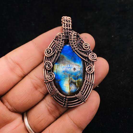 เช่นเดียวกับภาพ