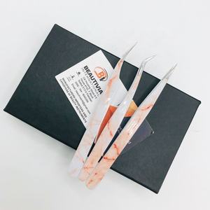 Pinzas de Acero Inoxidable con Diseño de Mármol Personalizables, Logotipo Personalizado, Color Personalizado, Agarre Fuerte, Herramienta para Extensión de Pestañas - Product Image 6