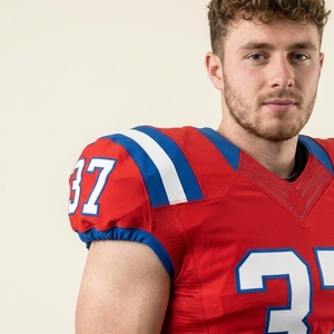 Fabricant professionnel en gros, uniforme de football américain unisexe pour adultes, personnalisé, respirant, 100% polyester, impression par sublimation - Product Image 6