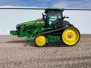 Tractor de Cadena 4x4 de Gran Tamaño 8RT 370 2021, Listo para Exportación Premium - Product Image 2