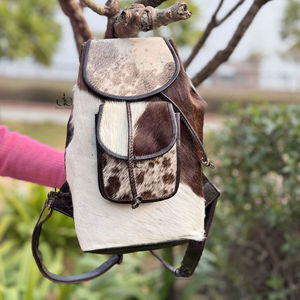 Mochila de piel de vaca auténtica de gran capacidad, bolsos de estilo occidental, bolsos de viaje, Bolso multiusos Unisex, producto a granel al por mayor - Product Image 1
