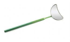 Espejo Cosmético con Marco de Acero Inoxidable y Mango Verde, Espejo de Maquillaje de Bolsillo con Aumento de 3X, Acabado Cromado de una Sola Cara - Product Image 3