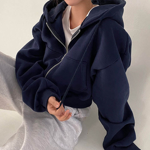 Sweat-shirt à capuche gris surdimensionné pour femme, fermeture éclair, manches régulières, polaire, polyester, anti-rétrécissement, motif géométrique brodé, hiver - Product Image 4
