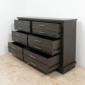 Cómoda de Dormitorio de Caoba Sólida, Color Negro Carbón Antiguo, para Proyectos de Hostelería y Hoteles (FF&E), Gabinete de Almacenamiento, Proveedor - Product Image 1