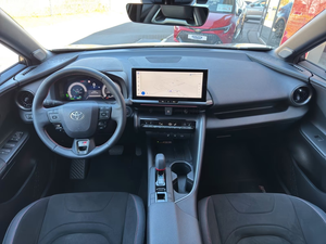 Toyota C-HR 20 Hybride Rechargeable GR Sport SUV Automatique Essence-Électrique Navigation JBL Capteurs de Stationnement Exportation - Product Image 4