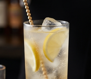 Ensemble élégant d'agitateurs à cocktail dorés, outils de bar en métal de luxe, réutilisables pour mélanger les cocktails, cuillères à agiter avec poignées perlées - Product Image 3