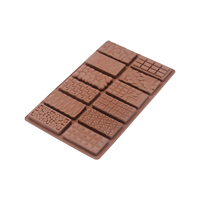 Barres de chocolat de haute qualité préparées pour l'exportation, destinées à la distribution mondiale.