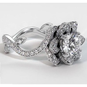 Bague en or blanc avec diamant naturel cultivé en laboratoire, motif fleur de lotus, 2,50 carats, sertissage à 4 griffes - Product Image 3