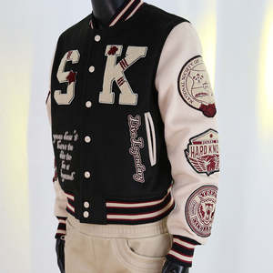 Chaqueta Varsity de Lana con Logotipo Personalizado, Parches Bordados en Chenilla, Chaqueta Gruesa de Invierno, Chaqueta Varsity Moderna para Hombre - Product Image 3