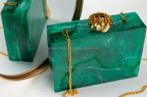Pochette en résine époxy de haute qualité vert perroquet | Sac à main unique Green Pearl Accent pour femme | Produits les plus vendus - Product Image 5