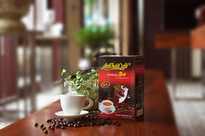 กาแฟสำเร็จรูป3in1เวียดนามรสชาติเข้มข้น16gr X 16แท่ง/กล่องกาแฟคลาสสิก - Product Image 3