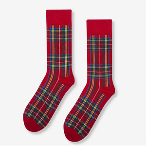 Calcetines de Tartán Royal Stewart, Diseño Clásico de las Tierras Altas, Cómodos para Uso Diario, Calcetines Tradicionales Escoceses - Product Image 2