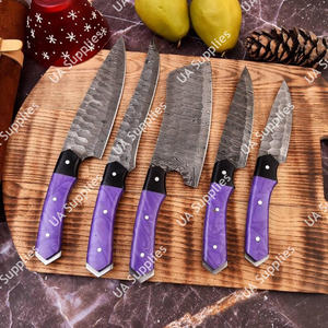 Ensemble de couteaux de chef professionnels légers en acier Damas, manche ergonomique en époxy, lame martelée forgée à la main - Product Image 3