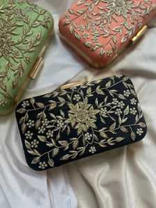 Pochette de soirée brodée de créateur à prix abordable – Élégante pochette pour femme pour mariage, fête et occasions spéciales - Product Image 4