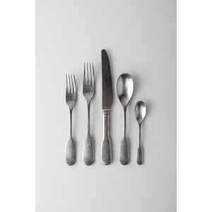 Ensemble de couverts minimalistes avec manche en bois, couverts en acier inoxydable pour table de mariage, couverts faits à la main. - Product Image 5
