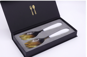 Ensemble de couverts modernes légers avec manche en métal blanc et tête en corne, 2 couverts faits à la main pour salade, cuisine, table et dîner - Product Image 4