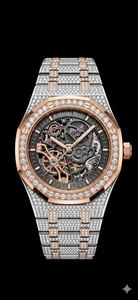 Reloj Mecánico para Hombre con Diamantes Moissanite VVS Personalizados y Completamente Cubiertos de Moissanite al Mejor Precio - Product Image 4