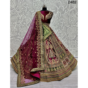 Collections de vêtements de mariée indiens en velours pour la mariée avec travail Zarkhan par Fabzone Modèle FZBELLA - Product Image 2
