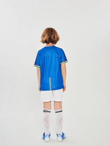 Ensemble de maillot de football d'Italie bleu à manches courtes, col rond, respirant, en polyester, uniforme pour garçons et enfants, short blanc à taille élastique - Product Image 2