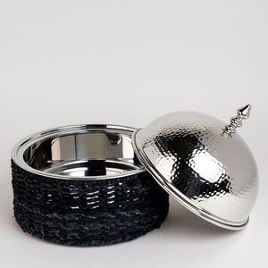 Cacerola de Metal Negra con Tapa Martillada y Calentador de Comida para Servir en Hoteles, Bodas y Fiestas, para Uso en Catering - Product Image 2