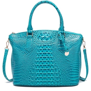 Sac fourre-tout personnalisé en cuir gaufré crocodile pour femme, grand sac à bandoulière, sac à main tendance pour le shopping et le travail, sacs OEM en gros - Product Image 4