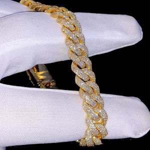 Bracelet Hip-Hop pour Femme en Argent 925 Plaqué Or, Entièrement Sertie de Moissanite VVS, Maille Cubaine, Cadeau d'Anniversaire - Product Image 2