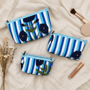 Ensemble de trousses de maquillage à rayures bleues faites à la main, 3 pièces, trousses de toilette en coton matelassé pour femmes, organiseur de beauté de voyage, ensemble cadeau - Product Image 2