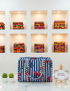 Bolsa de Compras para Mujer Hecha a Mano, Azul a Rayas, Acolchada de Algodón, Personalizable, con Cierre de Cremallera, Ecológica, de Lona Vintage, para Viaje - Product Image 2