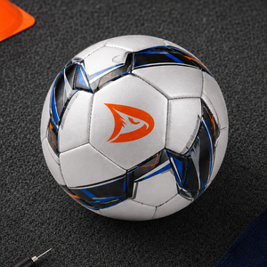 Ballon de football en PU à 32 panneaux avec logo personnalisé, cousu à la machine, taille 5, pour matchs professionnels et entraînements, fournisseur en gros d'équipements sportifs - Product Image 5