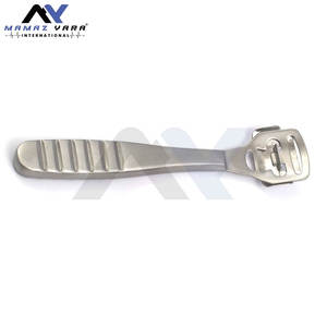 Râpe à pieds de haute qualité pour éliminer les callosités, avec manche en acier inoxydable, pour des pieds lisses et doux - Product Image 6