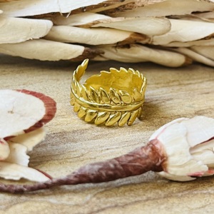 Trendy New Arrival Leaf Texture Brass <b>Ring</b> 18k Gold Plated Bohemian Nature Inspired <b>Statement</b> <b>Ring</b> fashion Womens <b>Ring</b> Wholesale - Product Image 3