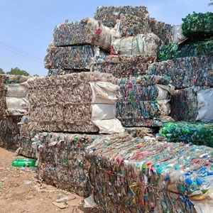 <b>Clear</b> High <b>Gloss</b> Recycled Plastic Scrap PET Bottle Flakes Powder Fast Delivery Wholesale Pricing Available in Stock - Product Image 3