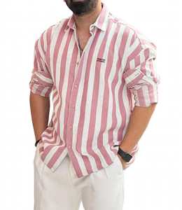 Chemise décontractée pour homme en polyester 100% à imprimé chevrons rose et blanc, manches courtes, col rabattu, haut d'été - Product Image 3
