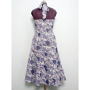 Robe de soirée élégante en coton imprimé numérique, maxi, florale, grande taille, col rond, coupe ample, sans manches, écologique, respirante - Product Image 5