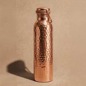 Bouteille d'eau en cuivre nautique antique poli, cuivre pur avec un travail artisanal unique, vaisselle de qualité supérieure avec bienfaits ayurvédiques et yogaïens, bouteille en cuivre - Product Image 1