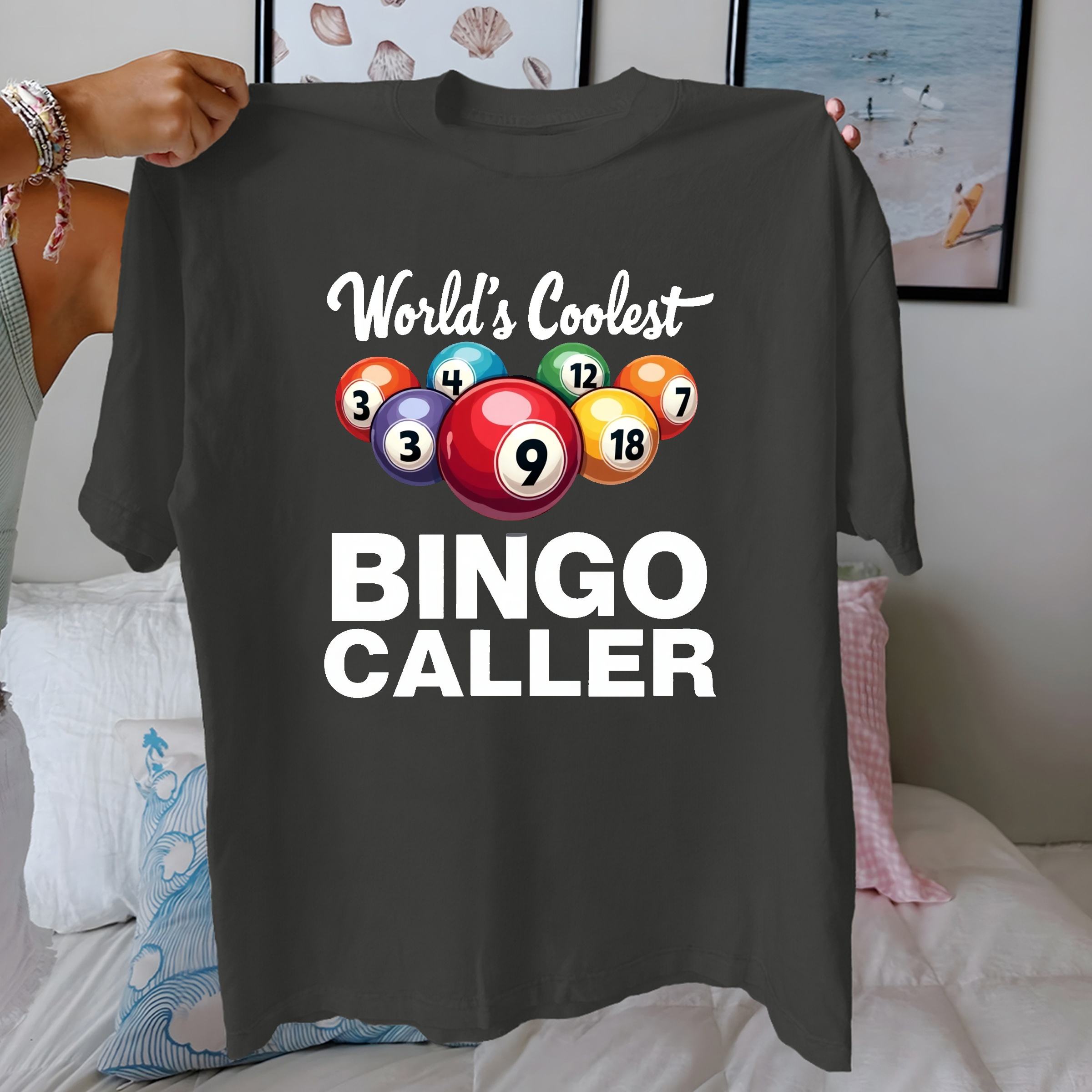 สีเทาเข้ม