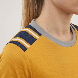 Camiseta de Lacrosse Sublimada para Mujer, Manga Corta, Entrenamiento, OEM, Camiseta de Lacrosse para Mujer con Logotipo Personalizado Impreso - Product Image 5