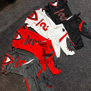 Ventes en gros de maillots de football américain de haute qualité, uniformes à manches courtes, ensembles de football universitaire, confortables, élégants, service OEM - Product Image 4