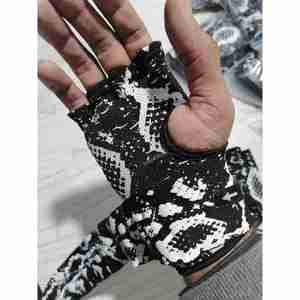 Guantes de boxeo con diseño de piel de serpiente Guantes de boxeo de cuero real o cuero PU con estampado de pitón - Product Image 6