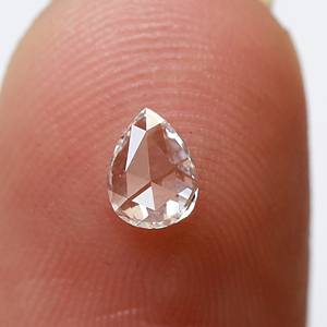 เพชรทรงลูกแพร์เจียระไนแบบโรสคัท น้ำหนัก 0.80 กะรัต ได้รับการรับรองจาก IGI คุณภาพ VVS ผลิตในห้องปฏิบัติการ เหมาะสำหรับทำแหวน ผู้ผลิตเพชรเม็ดเดี่ยว ราคาถูก - Product Image 6