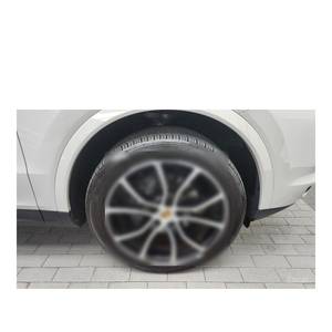 Porsche Cayenne 3.0 Coupé 2024, 31,631 km, Volante a la Izquierda, Caja de Cambios Automática, Asientos de Cuero con Cámara Trasera - Product Image 5